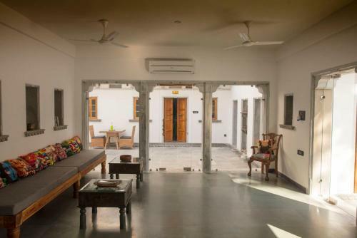 Bed & Breakfast The Neem Tree