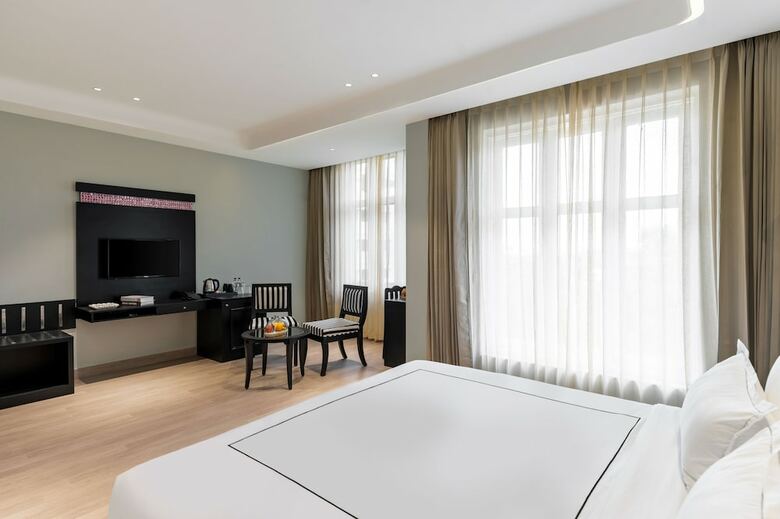 Hotel Viaan