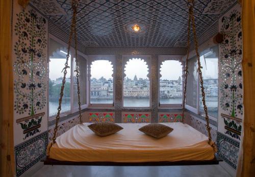 Lake Pichola Hotel