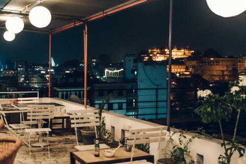 The Hostel Crawl