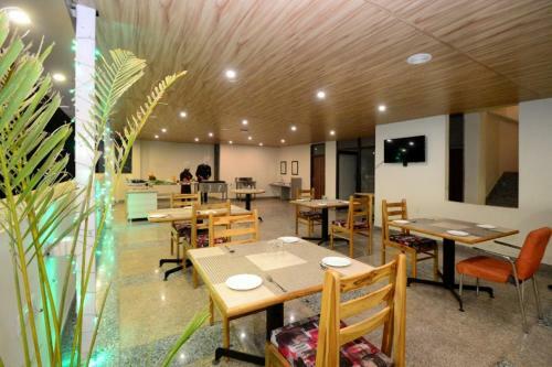 Hotel Hopp Inn Udaipur
