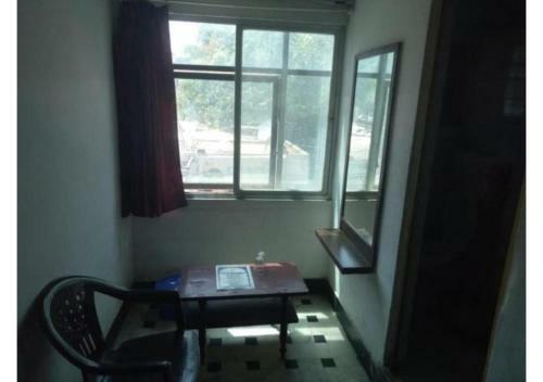 Budget Hotel Near Bus Stand