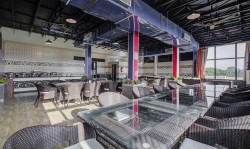 Hotel Treebo Trend Royal Dezire