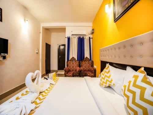 Hotel Yash Residency