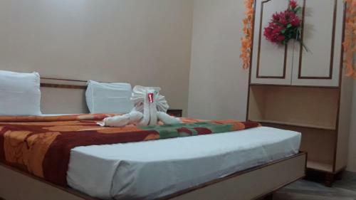 Hotel Saravana Grand