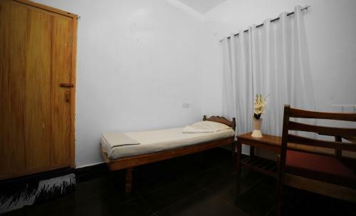 Hotel Adam's Paradise