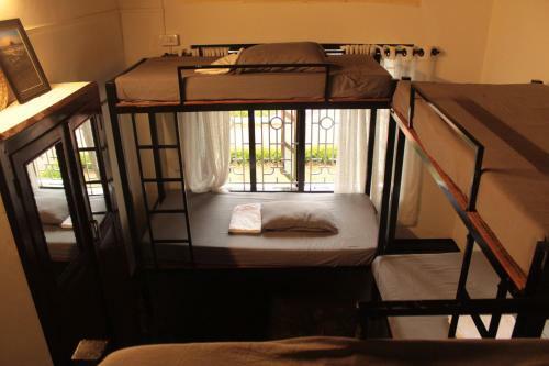Short Giraffe Hostels - Varkala Beach