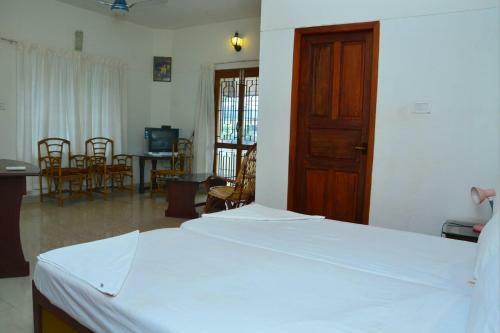 Hotel Rajam Residency Varkala