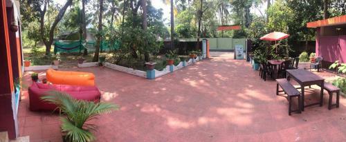 French Flower Homestay