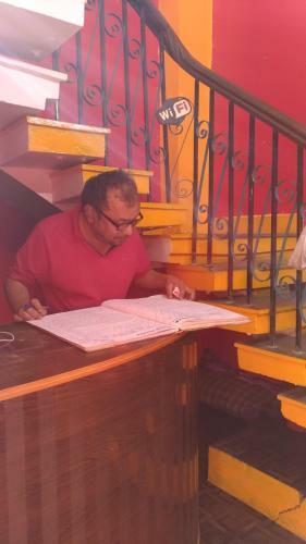 Hostal Sandhya Guest House