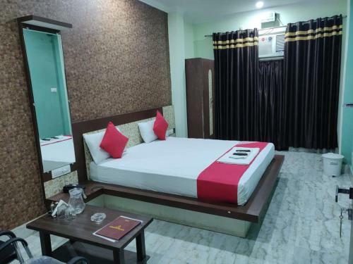 Hotel Ashiyana Palace