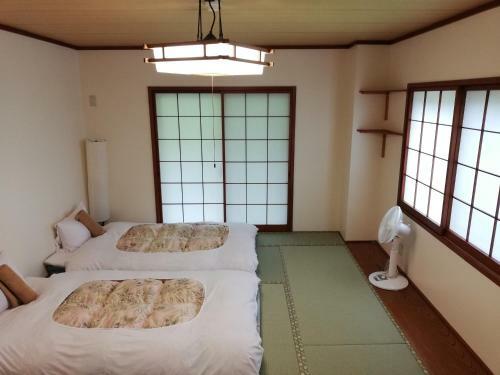 Tenjin Lodge