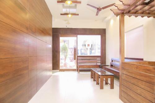 Hotel Balaji International