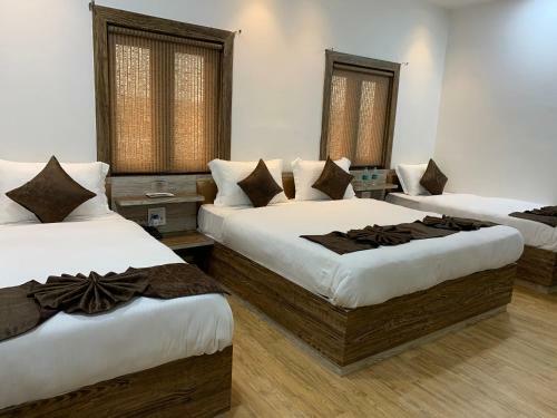 Hotel Yashogopal Resortico