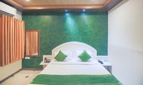 Hotel Yashogopal Resortico