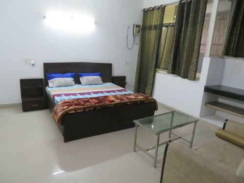 Hostal Nikunj Palace