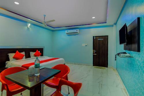 Hotel Oyo 10811 Sri Sairam Residency