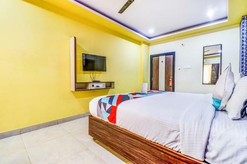 Hotel Fabexpress B Square