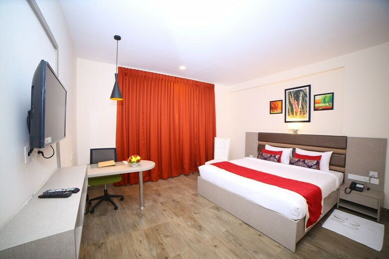 Mantris Hotel