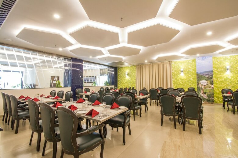 Mantris Hotel