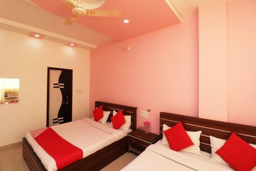 Hostal Oyo 43486 Hari Vilas Bhawan