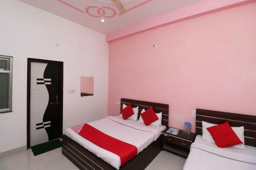 Hostal Oyo 43486 Hari Vilas Bhawan