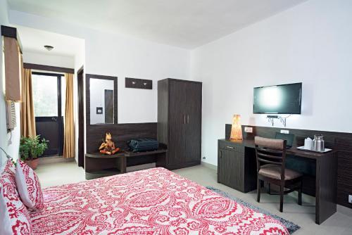 R C Palace Hotel