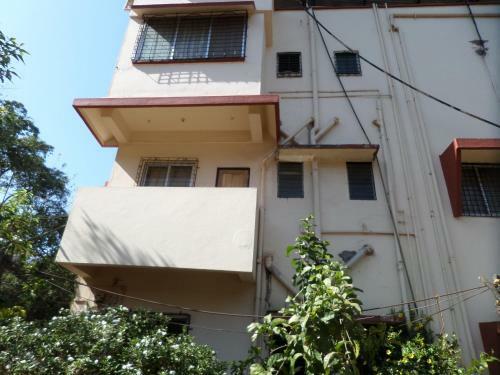 Kapil Lodge