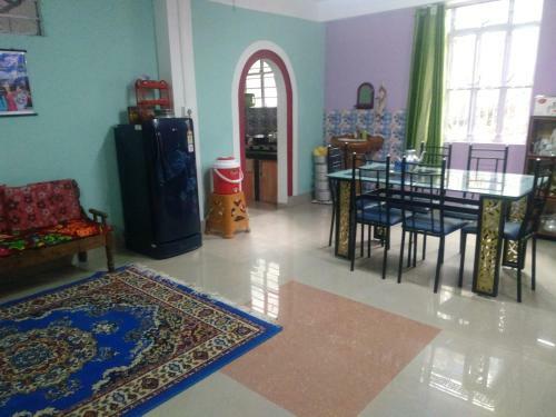 Goomtee Homestay