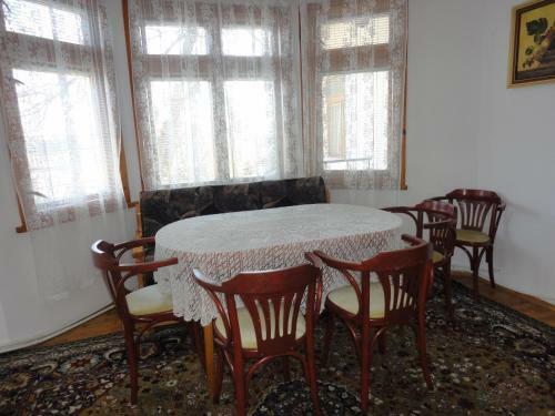 Hostal Guest House Astra