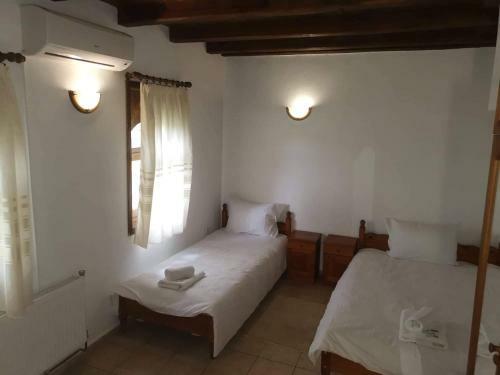 Hotel Pri Chakara