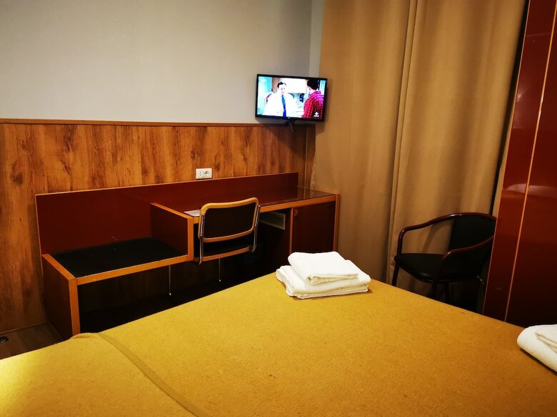 New Alexander Hotel