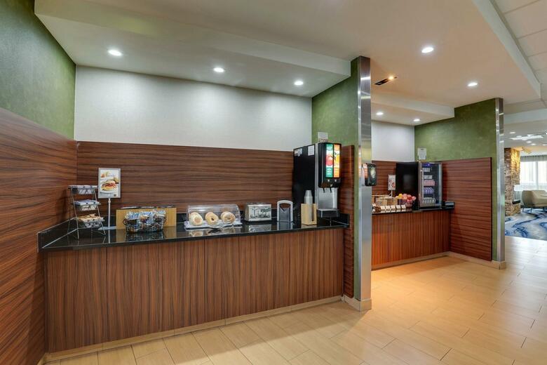 Hotel Fairfield Inn & Suites Hutchinson