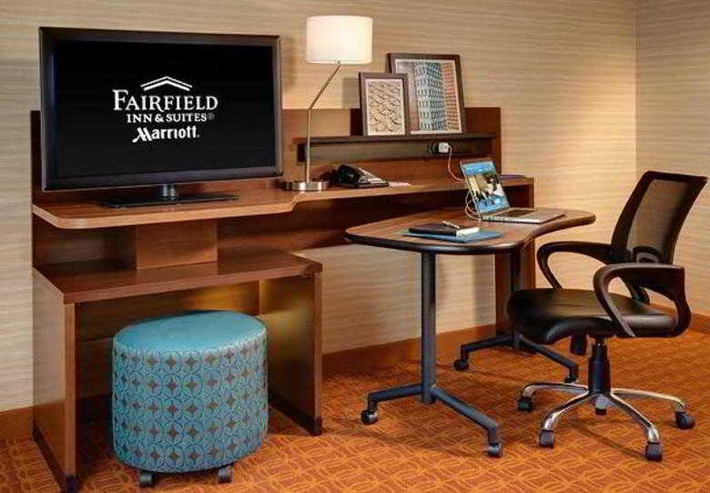 Hotel Fairfield Inn & Suites Hutchinson