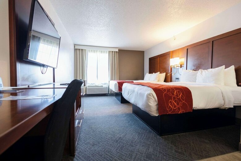 Hotel Comfort Suites