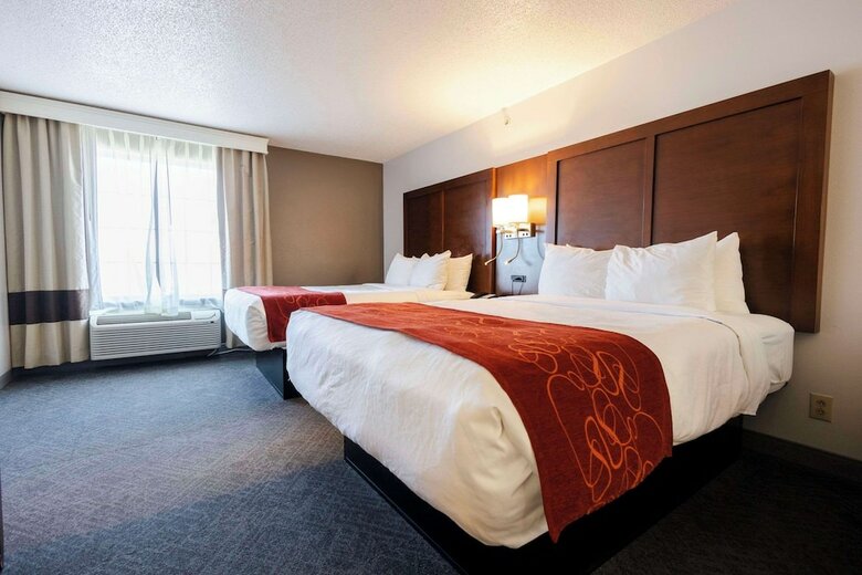 Hotel Comfort Suites