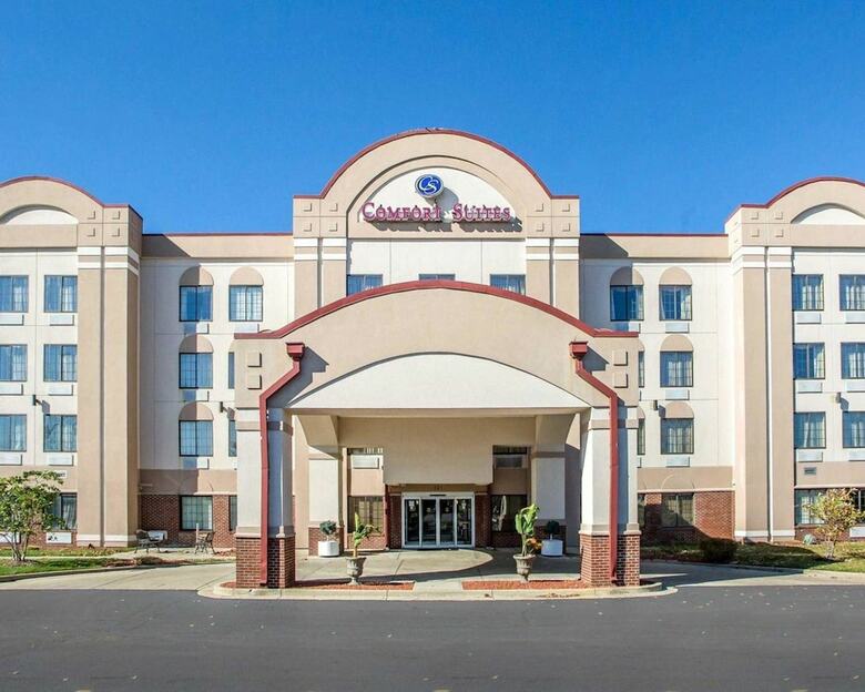 Hotel Comfort Suites