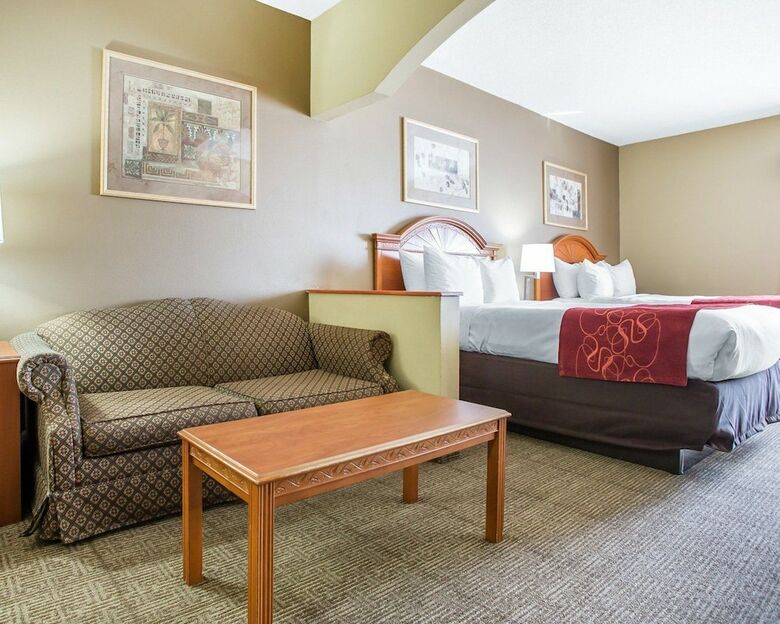 Hotel Comfort Suites