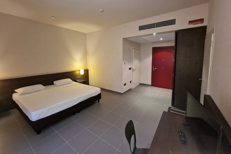 Hotel Tulip Inn Naples Airport