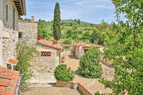 Grassina Ponte A Ema Apartment Sleeps 4 T241470