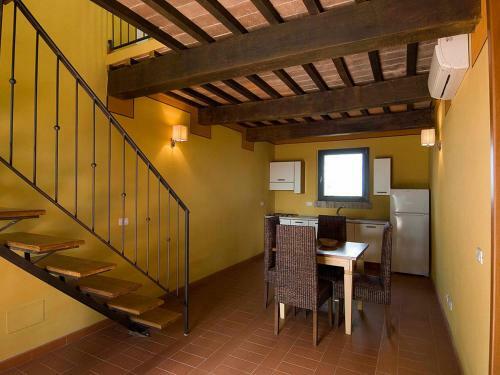 Grosseto Apartment Sleeps 4 Pool Air Con T247642