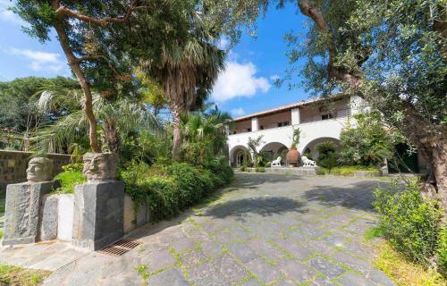 Villa Regine Apartments