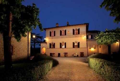 Siena Villa Sleeps 35 Pool Air Con Wifi
