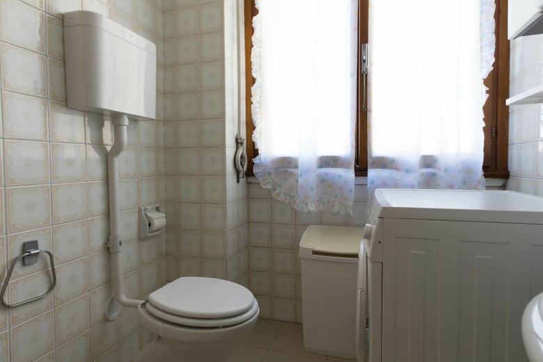 Manzoni Two-bedroom Apartment