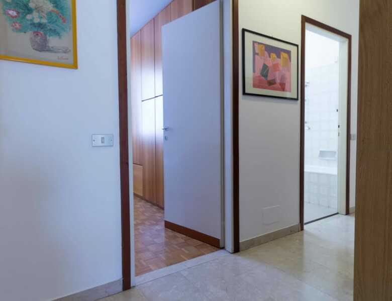 Manzoni Two-bedroom Apartment