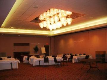 Best Western Plus Trail Lodge Hotel & Suites