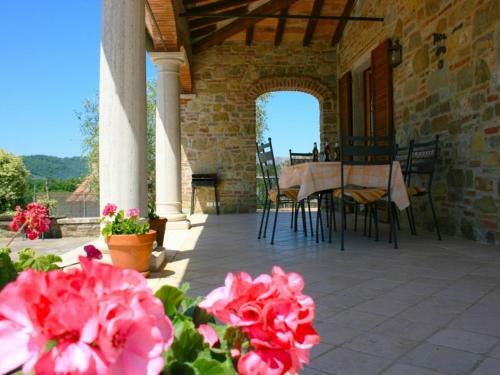 Campoleone Villa Sleeps 6 Pool Wifi