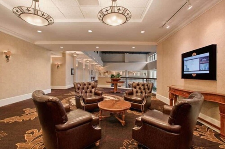 Hotel Embassy Suites San Antonio Riverwalk Downtown