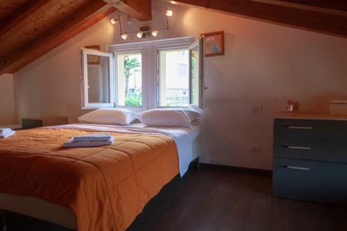 Villa Le Rose Sleeps 8