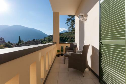 Hostal Villa Tell Rooms And Suites